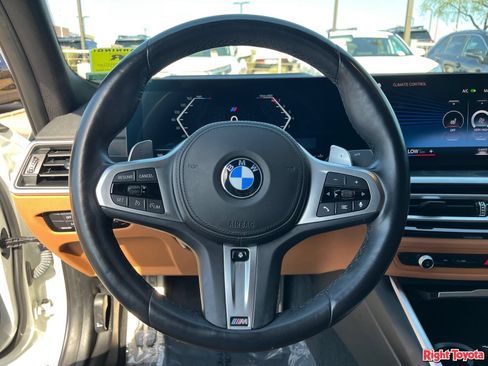 Used 2023 BMW 330i Sedan w/ M Sport Package RWD image 21