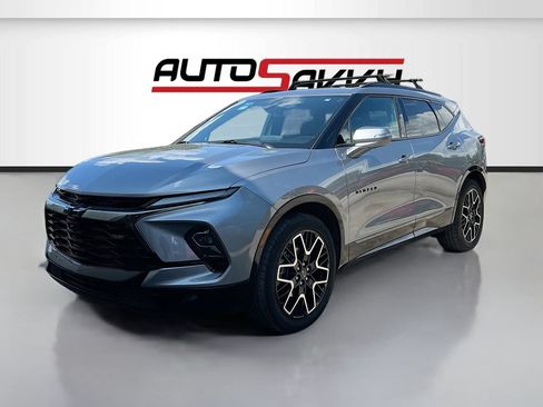 Used 2023 Chevrolet Blazer RS w/ Driver Confidence II Package AWD/4WD image 3