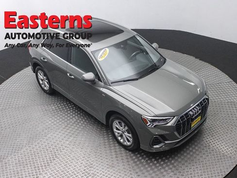 Used 2021 Audi Q3 2.0T Premium Plus AWD/4WD image 3