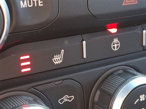 Used 2020 RAM 1500 Big Horn image 23