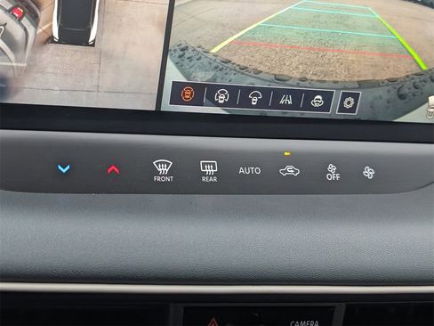 New 2026 Nissan Leaf image 13