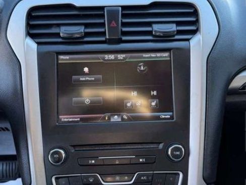 Used 2016 Ford Fusion SE w/ Equipment Group 202A image 27