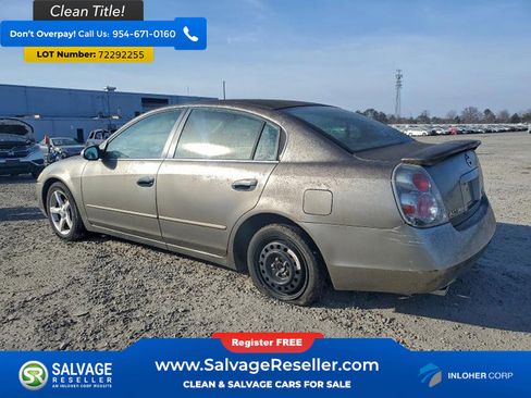 Used 2005 Nissan Altima 3.5 SE w/ (X02) Navigation Pkg image 3