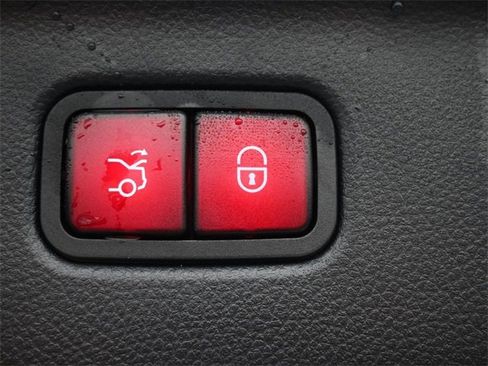 Used 2024 Mercedes-Benz S 580 4MATIC Sedan image 25