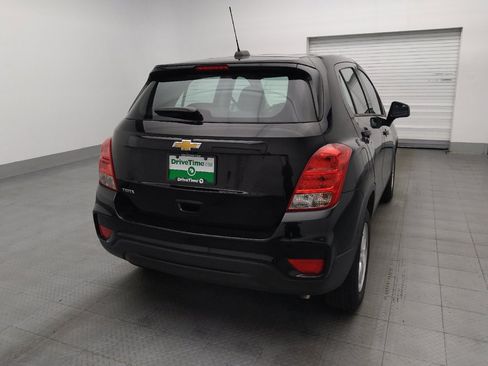 Used 2020 Chevrolet Trax LS w/ LPO, Cargo Package FWD image 7