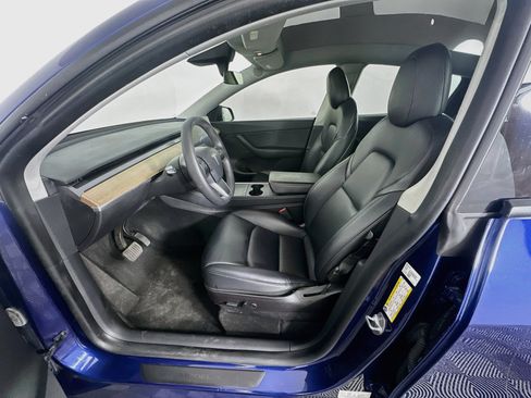 Used 2022 Tesla Model Y Long Range AWD/4WD image 13