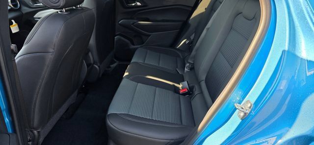 New 2026 Chevrolet Trax LT w/ Driver Confidence Package FWD image 11