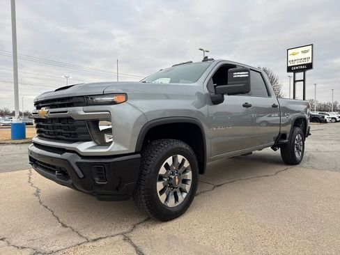 New 2026 Chevrolet Silverado 2500 Custom w/ Custom Value Package image 1