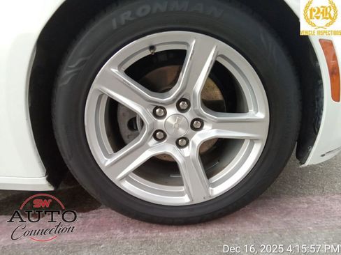 Used 2023 Chevrolet Camaro LT image 16