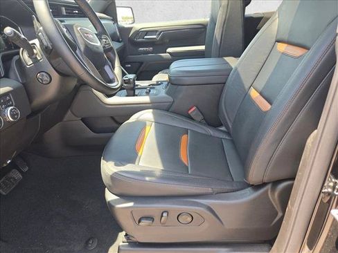 Used 2026 GMC Sierra 1500 AT4 w/ AT4 Premium Package AWD/4WD image 17