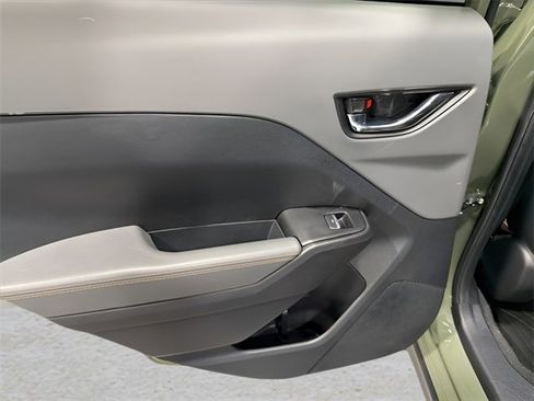 Certified 2025 Subaru Crosstrek 2.5i Limited w/ Popular Package #4A image 27