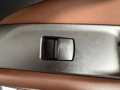 Used 2020 Buick Enclave Avenir w/ Avenir Technology Package image 42