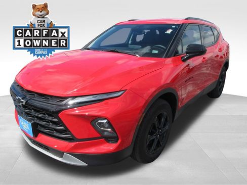 Used 2023 Chevrolet Blazer LT w/ Convenience Package FWD image 1