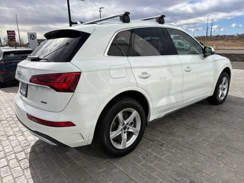 Used 2023 Audi Q5 2.0T Premium w/ Convenience Package image 5