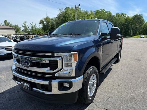 Used 2020 Ford F250 XLT w/ XLT Value Package AWD/4WD image 2