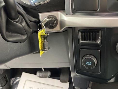Used 2023 Ford F150 XLT image 31