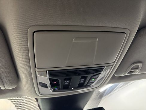 Used 2023 Acura MDX SH-AWD w/ Technology Package image 33