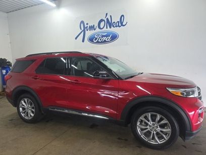 Certified 2024 Ford Explorer XLT w/ Equipment Group 202A