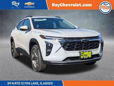 New 2026 Chevrolet Trax LT w/ Driver Confidence Package image 1