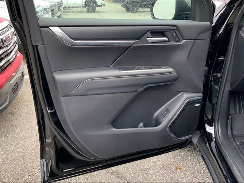 New 2026 GMC Acadia Elevation w/ LPO, Floor Liner Package image 10