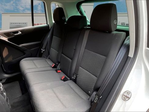 Used 2018 Volkswagen Tiguan Limited AWD/4WD image 22