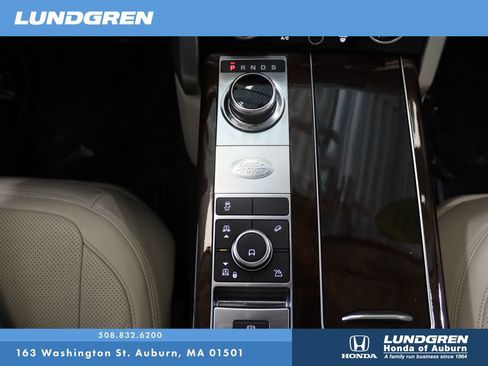 Used 2021 Land Rover Range Rover P525 Westminster Edition LWB AWD/4WD image 31