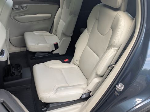 Used 2021 Volvo XC90 T6 Inscription w/ Advanced Package AWD/4WD image 18
