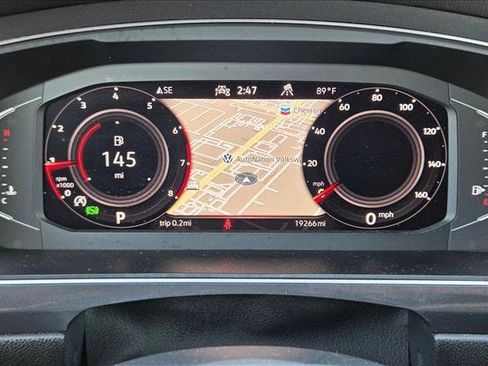 Used 2022 Volkswagen Tiguan SEL R-Line image 11