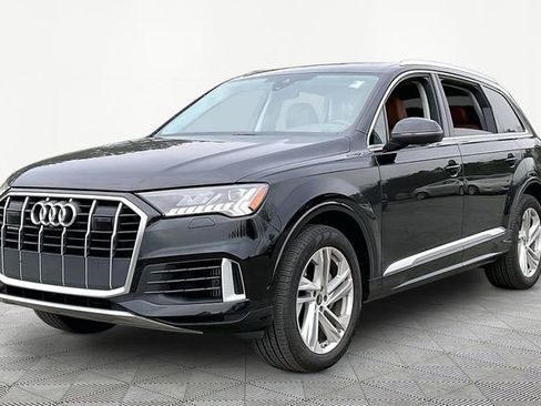 Used 2024 Audi Q7 3.0T Premium Plus image 3