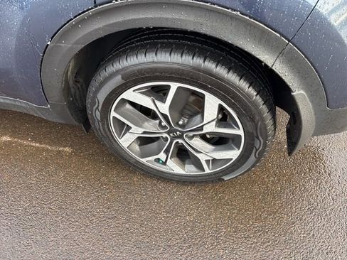 Used 2022 Kia Sportage EX w/ EX Technology Package image 31