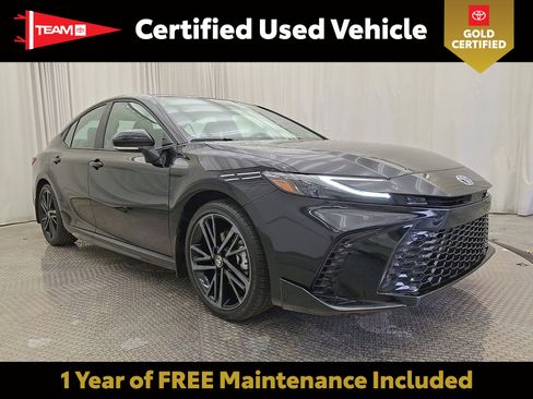 Certified 2025 Toyota Camry XSE FWD image 1