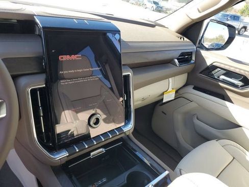 New 2026 GMC Yukon XL Denali image 26