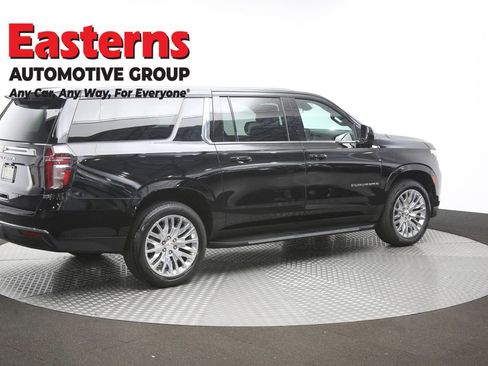 Used 2023 Chevrolet Suburban LS RWD image 46
