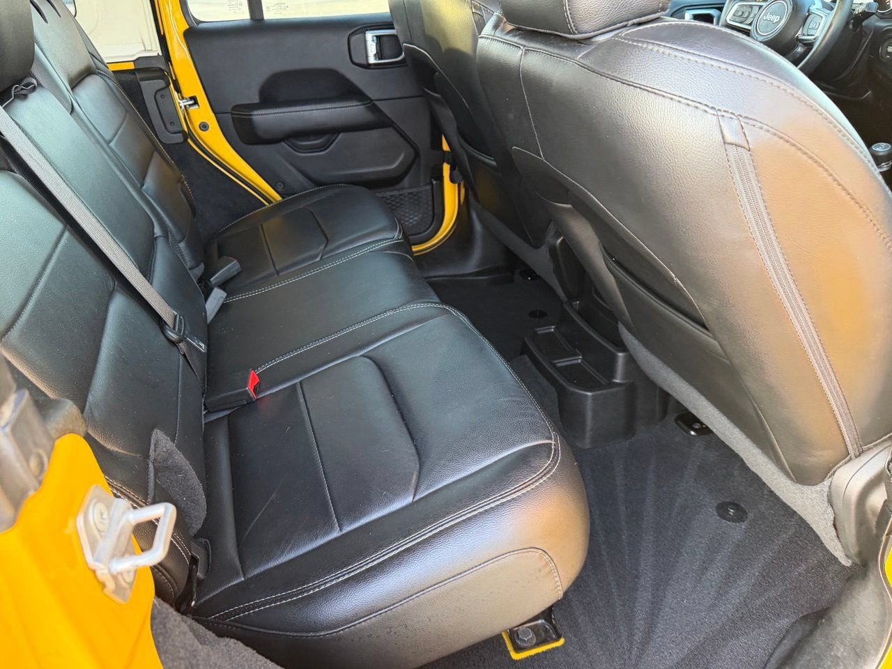 Used 2019 Jeep Wrangler Unlimited Sahara AWD/4WD image 41