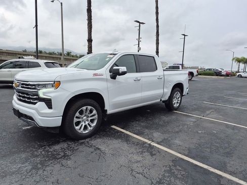 Used 2024 Chevrolet Silverado 1500 LTZ w/ LTZ Convenience Package II image 3