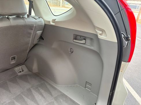 Used 2013 Honda CR-V LX image 17