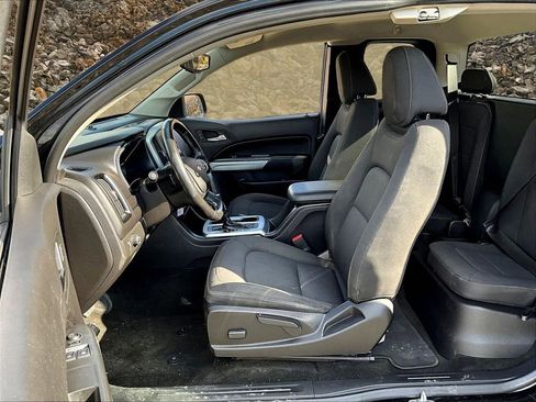 Used 2016 Chevrolet Colorado LT image 21