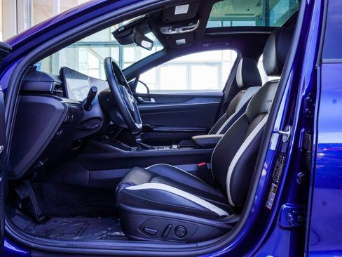 Used 2025 Kia K5 GT-Line w/ GT-Line Premium Package image 18