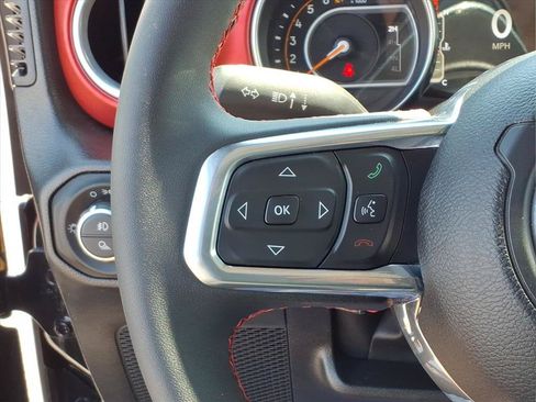 Used 2023 Jeep Gladiator Rubicon w/ Cold Weather Group AWD/4WD image 13