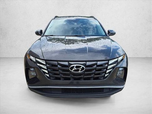 Used 2023 Hyundai Tucson SEL FWD image 2