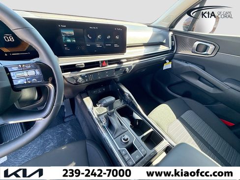 New 2026 Kia Sorento LX image 25