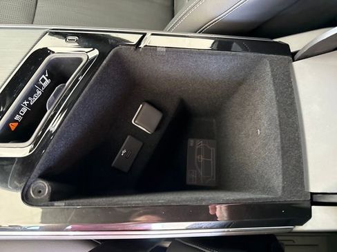 New 2026 Cadillac Lyriq Sport image 25