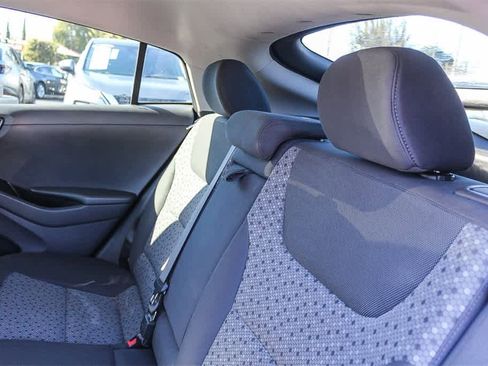 Used 2019 Hyundai Ioniq Electric image 23