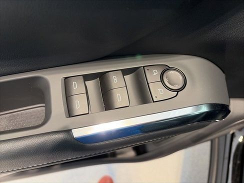 New 2026 Chevrolet Traverse LT w/ Driver Confidence Package image 9