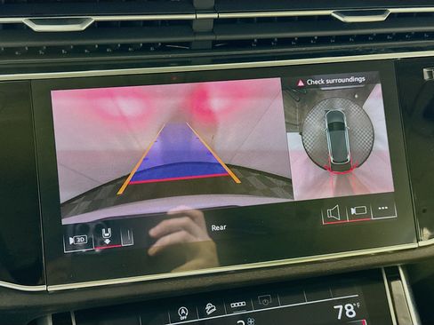 Used 2025 Audi Q7 3.0T Premium Plus w/ Premium Plus Package image 3