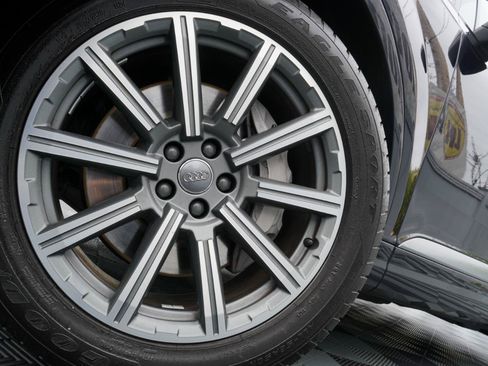 Used 2018 Audi Q7 3.0T Premium Plus AWD/4WD image 85