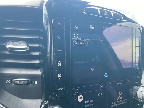 Used 2022 RAM 1500 Laramie image 22