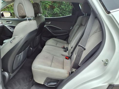 Used 2018 Hyundai Santa Fe Sport w/ 2.4L Value Package 02 FWD image 13