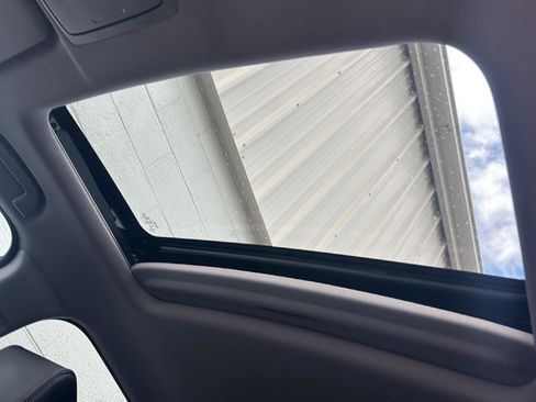 Used 2020 Honda CR-V EX-L image 16