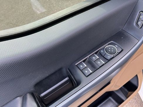 Used 2023 Ford F150 XLT image 15